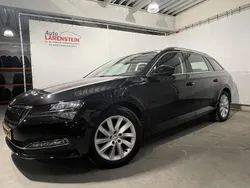 Zwart Gebruikt 2021 Skoda Superb Business Line Stationwagen | € 26.450 (Goede deal)