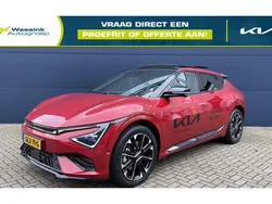 Runway red (rood metallic) Gebruikt 2024 Kia EV6 2 SUV | € 55.450