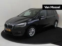 Zwart Gebruikt 2018 BMW 218 Executive Stationwagen | € 18.935 (Iets duurder)