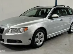 Grijs Gebruikt 2009 Volvo V70 Momentum Stationwagen | € 19.945