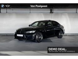 Saphirschwarz metallic (zwart metallic) Gebruikt 2025 BMW 320e M Sport Sedan | € 47.500 (Eerlijke prijs)