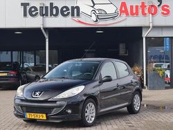 Zwart Gebruikt 2011 Peugeot 206 Sportium Hatchback | € 2.995