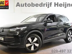 Zwart Gebruikt 2024 VW Tiguan Edition SUV | € 42.745 (Goede deal)