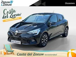 Zwart Gebruikt 2020 Renault Clio V Zen Hatchback | € 11.935 (Eerlijke prijs)