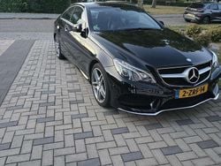 Zwart Gebruikt 2015 Mercedes E200 Prestige Coupé | € 17.600 (Duur)