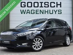 Zwart Gebruikt 2016 Ford Focus Titanium Stationwagen | € 8.850 (Goede deal)