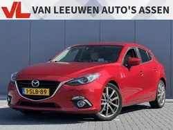 Rood, metallic lak Gebruikt 2013 Mazda 3 Hatchback | € 11.948 (Iets duurder)
