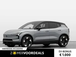 Zwart Nieuw 2024 Volvo EX30 Plus SUV | € 37.940