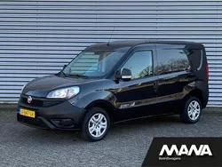 Zwart Gebruikt 2018 Fiat Doblò MPV | € 6.850 (Goede deal)