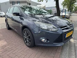 Grijs Gebruikt 2012 Ford Focus Titanium Stationwagen | € 3.500 (Eerlijke prijs)