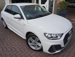 Wit Gebruikt 2019 Audi A1 Sportback Proline Hatchback | € 22.945 (Eerlijke prijs)