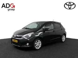 Zwart Gebruikt 2013 Toyota Yaris Hybrid Hatchback | € 13.450 (Eerlijke prijs)