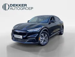 Zwart Gebruikt 2021 Ford Mustang Mach-E Standard Range SUV | € 24.945 (Iets duurder)