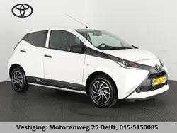 Wit Gebruikt 2017 Toyota Aygo Style Hatchback | € 8.300 (Eerlijke prijs)