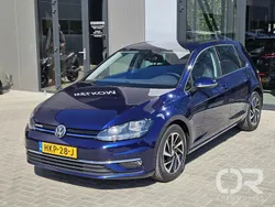 Blauw Gebruikt 2018 VW Golf VII Comfortline Hatchback | € 17.449 (Eerlijke prijs)