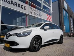 Wit Gebruikt 2013 Renault Clio GrandTour Collection Stationwagen | € 5.950 (Eerlijke prijs)