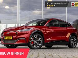 Rood Gebruikt 2021 Ford Mustang Mach-E SUV | € 27.845 (Super prijs)