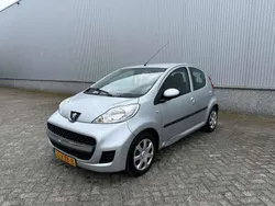 Zilver Gebruikt 2010 Peugeot 107 Hatchback | € 1.395 (Eerlijke prijs)