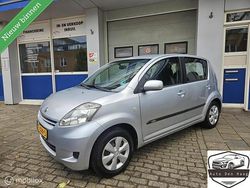 Grijs Gebruikt 2009 Daihatsu Sirion Hatchback | € 1.650 (Super prijs)