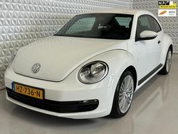 Wit Gebruikt 2014 VW Beetle Design Hatchback | € 7.999 (Eerlijke prijs)