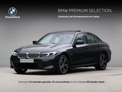 Zwart Gebruikt 2023 BMW 330e Comfort Edition Sedan | € 41.450