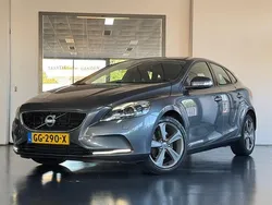 Grijs Gebruikt 2014 Volvo V40 Summum Stationwagen | € 13.150 (Eerlijke prijs)