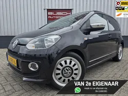 Zwart, metallic lak Gebruikt 2012 VW up! high up! Hatchback | € 6.995 (Iets duurder)