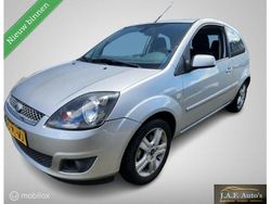 Grijs Gebruikt 2007 Ford Fiesta Style Hatchback | € 999 (Goede deal)