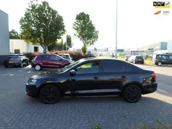 Zwart Gebruikt 2011 VW Jetta Comfortline Sedan | € 3.350 (Goede deal)