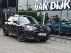 Zwart Gebruikt 2024 Mini Countryman Classic SUV | € 41.850 (Goede deal)