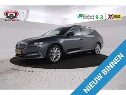 Grijs Gebruikt 2021 Skoda Superb Business Line Stationwagen | € 19.995 (Super prijs)