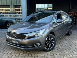 Grijs Gebruikt 2017 DS Automobiles DS4 Chic Hatchback | € 9.499 (Super prijs)