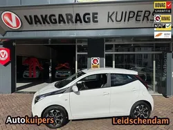 Wit Gebruikt 2020 Toyota Aygo X-clusiv Hatchback | € 14.450 (Eerlijke prijs)