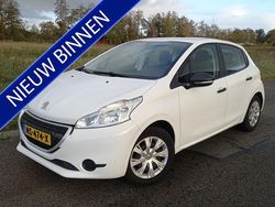 Wit Gebruikt 2013 Peugeot 208 Access Hatchback | € 4.450 (Goede deal)