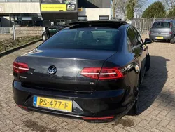 Zwart Gebruikt 2017 VW Passat Sedan | € 17.000 (Super prijs)