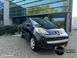 Zwart Gebruikt 2010 Peugeot 107 Hatchback | € 3.495 (Eerlijke prijs)