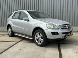 Grijs Gebruikt 2006 Mercedes 280 SUV | € 2.995