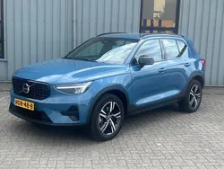Blauw Gebruikt 2023 Volvo XC40 Plus SUV | € 43.500 (Eerlijke prijs)