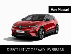 Rood Nieuw 2025 Renault Mégane Komfort SUV | € 38.940 (Goede deal)