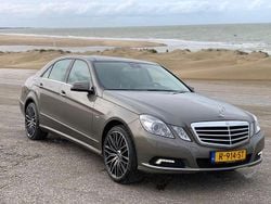 Brons Gebruikt 2010 Mercedes E250 Sedan | € 13.500 (Eerlijke prijs)