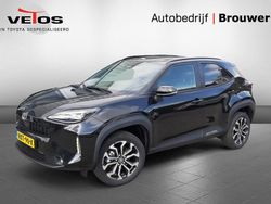 Zwart Nieuw 2025 Toyota Yaris Cross Team SUV | € 32.900 (Eerlijke prijs)