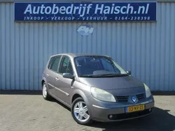 Grijs Gebruikt 2004 Renault Scénic II MPV | € 1.950 (Eerlijke prijs)