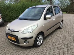 Beige, metallic lak Gebruikt 2008 Hyundai i10 Hatchback | € 2.500 (Eerlijke prijs)