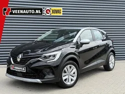 Zwart, metallic lak Gebruikt 2023 Renault Captur Intens SUV | € 25.945 (Eerlijke prijs)