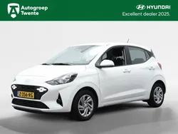 Wit Gebruikt 2024 Hyundai i10 Comfort Hatchback | € 16.740 (Eerlijke prijs)
