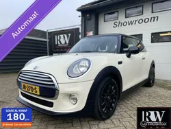 Wit Gebruikt 2016 Mini Cooper Business Hatchback | € 10.950 (Goede deal)