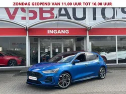 Blauw, metallic lak Gebruikt 2022 Ford Focus ST-Line X Hatchback | € 23.450 (Goede deal)