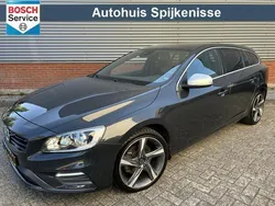 Grijs Gebruikt 2015 Volvo V60 R-Design Stationwagen | € 15.950 (Eerlijke prijs)