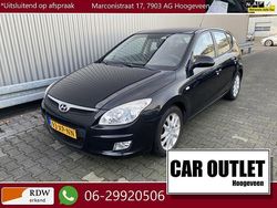 Zwart Gebruikt 2007 Hyundai i30 Dynamiq Hatchback | € 3.750 (Eerlijke prijs)