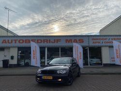 Zwart Gebruikt 2009 BMW 116 Hatchback | € 3.950 (Eerlijke prijs)